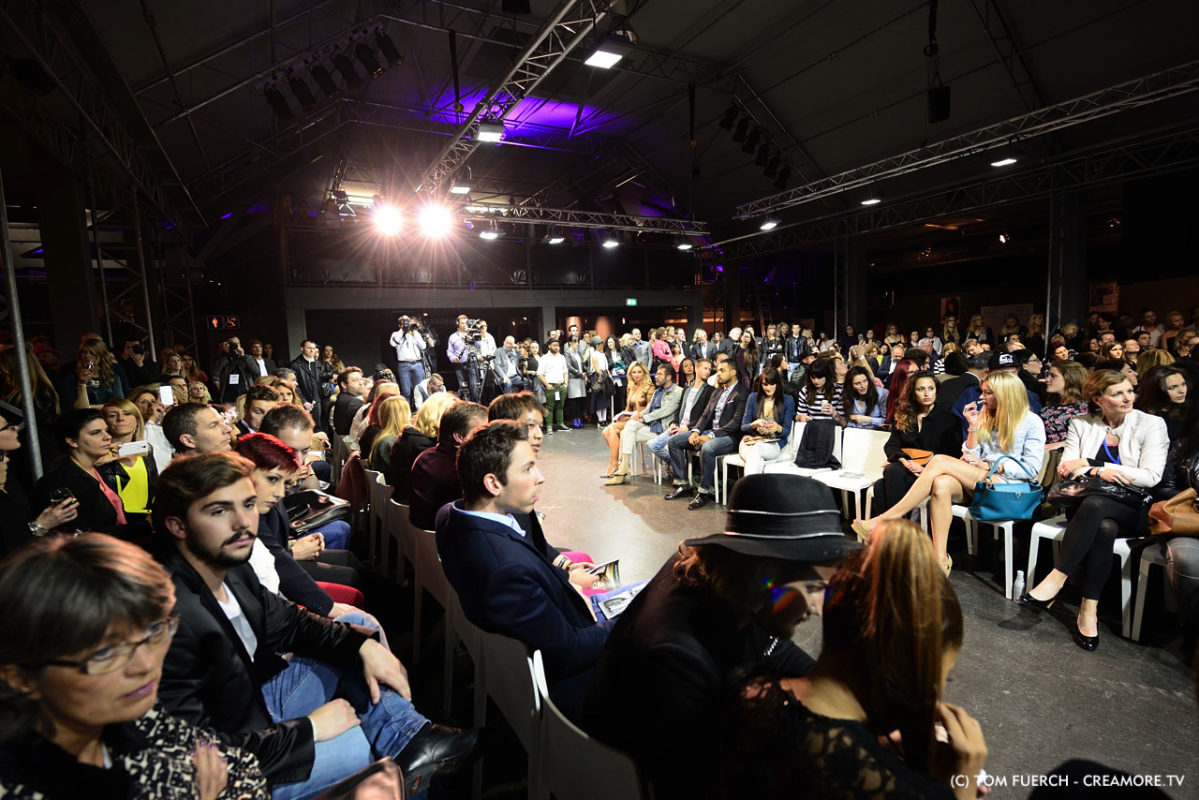 Secret Fashion Show Vol. 3 - 1.2015